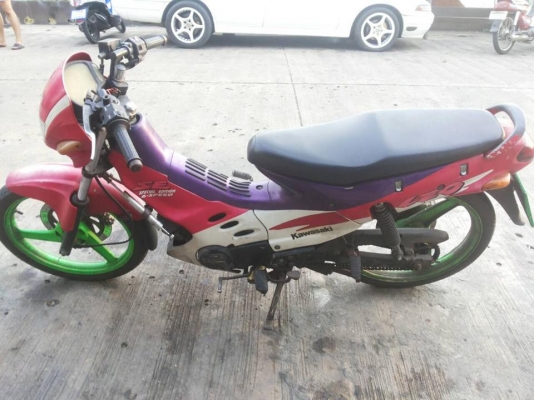 ขายคันละ 3,900 คาวาซากิ ลีโอ มีเล่มทะเบียนขาด2ปี ไม่มีชุดโอน เครื่องดี รถใช้งานได้ปกติ รถอยู่บางใหญ่ นนทบุรี โทร 084-3545593