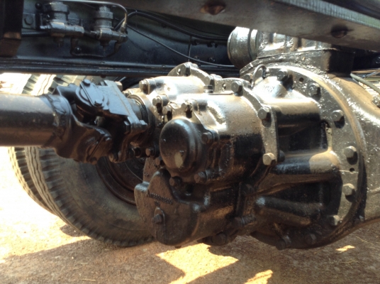 ขายหัวคัสซี 10 ล้อหัวยาว 2 เพลาใหญ่ช่วงล่าง FUSO เครื่อง EH700 168 แรงม้า สโลว์อินเตอร์ 4 สปีด คัสซีสวยจัด ยางเต็ม ทะเบียนพร้อมโอน