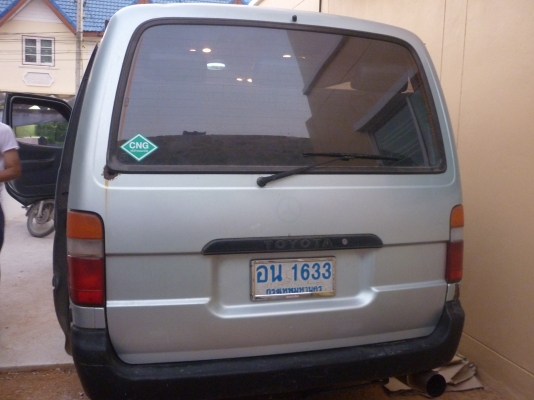 รถตู้โตโยต้า ปี 97