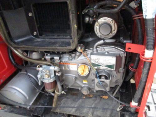 รถเกี่ยวข้าวนั่งขับ!!!! รหัสสินค้า : 14001726  ยี่ห้อ : YANMAR รุ่น : TC800