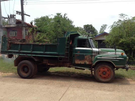 ขาย 6 ล้อหัวยาวดั้ม สภาพพร้อมใช้ เครื่อง DA640 140 แรงม้า เฟืองท้าย ZM 10 น็อต พาวเวอร์ มีระบบแอร์ ทะเบียนพร้อมโอนครับ