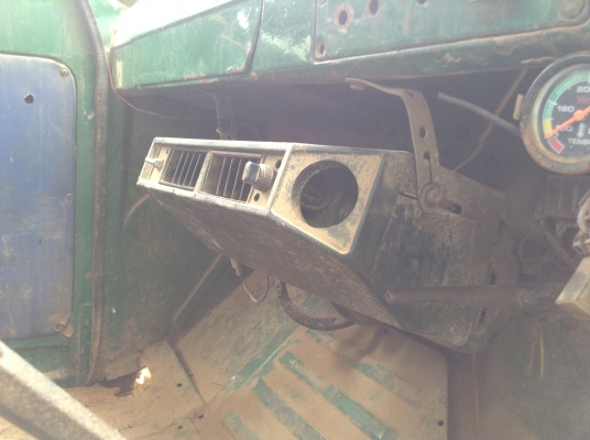 ขาย 6 ล้อหัวยาวดั้ม สภาพพร้อมใช้ เครื่อง DA640 140 แรงม้า เฟืองท้าย ZM 10 น็อต พาวเวอร์ มีระบบแอร์ ทะเบียนพร้อมโอนครับ