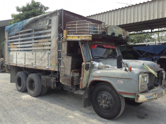 ขาย 10 ล้อหัวยาว เพลาเดียวดั้ม เครื่อง 6BD1 165 แรงม้าปั้มลม เกียร์ร็อคกี้ ช่วงล่าง FUSO ยกแท่น พวงมาลัยพาวเวอร์ เบรคลมดัน ทะเบียนพร้อมโอน