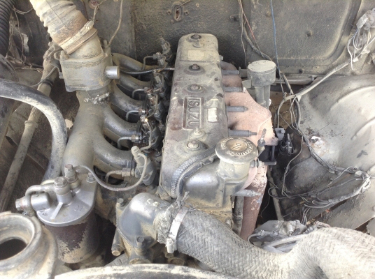 ขาย 10 ล้อหัวยาว เพลาเดียวดั้ม เครื่อง 6BD1 165 แรงม้าปั้มลม เกียร์ร็อคกี้ ช่วงล่าง FUSO ยกแท่น พวงมาลัยพาวเวอร์ เบรคลมดัน ทะเบียนพร้อมโอน