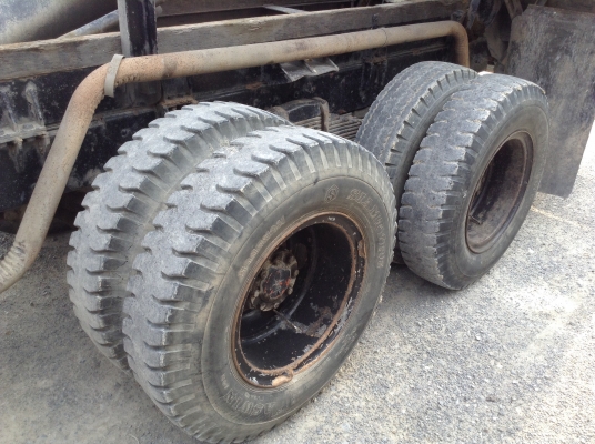 ขาย 10 ล้อหัวยาว เพลาเดียวดั้ม เครื่อง 6BD1 165 แรงม้าปั้มลม เกียร์ร็อคกี้ ช่วงล่าง FUSO ยกแท่น พวงมาลัยพาวเวอร์ เบรคลมดัน ทะเบียนพร้อมโอน