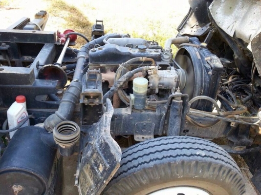 รถอีซูซุ 6 ล้อดั้ม NKR 100 แรงม้า. ปี 41   สนใจติดต่อ 081 - 6079515