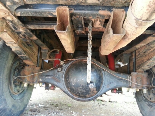 รถอีซูซุ 6 ล้อดั้ม 175 แรงม้า. ปี 51   สนใจติดต่อ 081 - 6079515