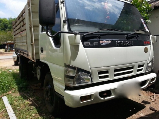 รถอีซูซุ 6 ล้อดั้ม 175 แรงม้า. ปี 51   สนใจติดต่อ 081 - 6079515