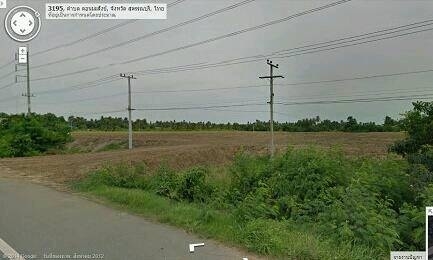 ที่ดินว่างเปล่าสวยติดถนน