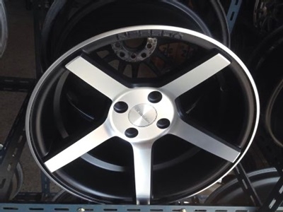 แม็กใหม่ vossen cv3. ขอบ15 กว้าง8.25 ออฟ25 4รู100