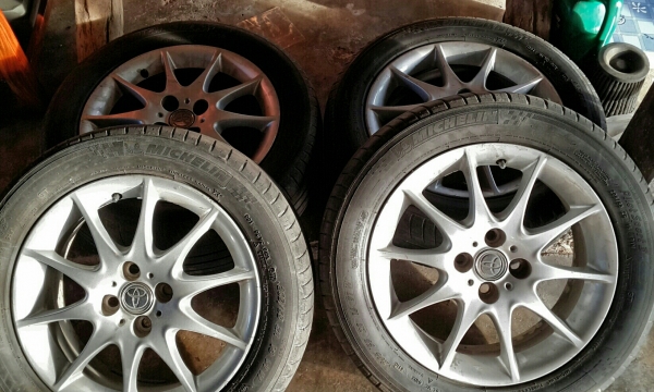 ขายล้อ Altis ขอบ 16"