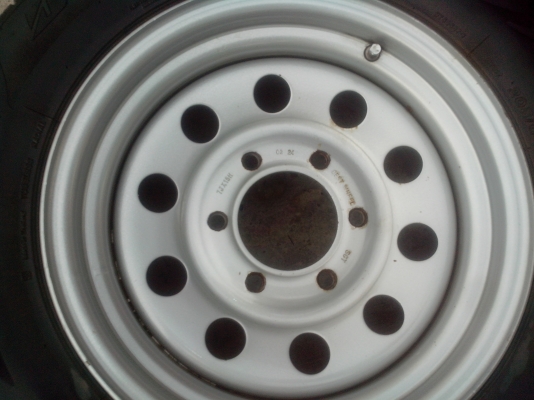 ขายกะทะผ่าขอบ15 6รู139 7" พร้อมยางบิสโตน205-65-15 BEST whfel SCT ขายกะทะผ่าขอบ15 6รู139 7" พร้อมยางบิสโตน205-65-15 BEST whfel SCT