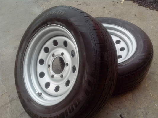 ขายกะทะผ่าขอบ15 6รู139 7" พร้อมยางบิสโตน205-65-15 BEST whfel SCT ขายกะทะผ่าขอบ15 6รู139 7" พร้อมยางบิสโตน205-65-15 BEST whfel SCT