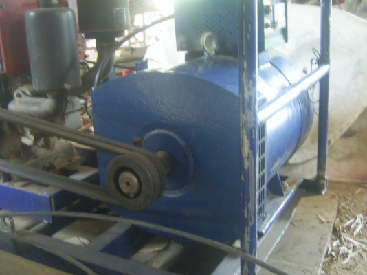 ขายไดปั่นไฟ ขนาด 10 กิโล สภาพดี ไม่ค่อยใช้งาน 14500 บาท ขายไดปั่นไฟ ขนาด 10 กิโล สภาพดี ไม่ค่อยใช้งาน 14500 บาท