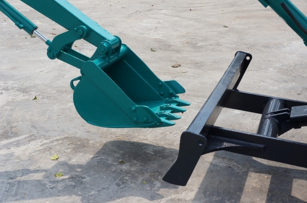 ขายรถขุด KOMUTSU PC 20-7 เก่านอกปรับสภาพแล้วพร้อมใช้งาน