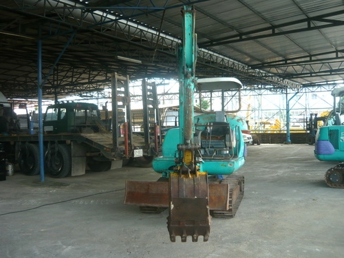 รถขุด Komatsu PC30-7 รถเก่านอก เพิ่งเหยียบถึงไทย สภาพเดิมๆ พร้อมใช้งาน