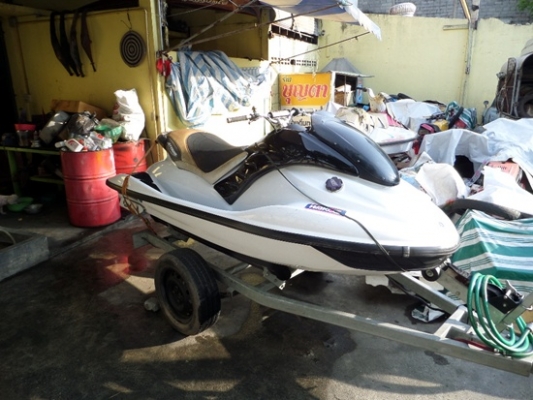 เจ็ทสกี YAMAHA GP1300 พร้อมอุปกรณ์แต่ง