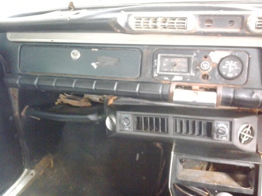 แยกซากเฟียต 1500 ครับ เผื่อมีใครสนใจ แยกซากเฟียต 1500 ครับ เผื่อมีใครสนใจ