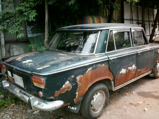 แยกซากเฟียต 1500 ครับ เผื่อมีใครสนใจ แยกซากเฟียต 1500 ครับ เผื่อมีใครสนใจ