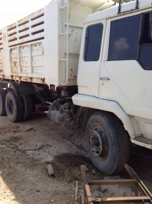 ขายรถบรรทุกสิบล้อดัมพ์ Mitsubishi MA เครื่องเดิม เกียร์เดิม ทะเบียนพร้อม