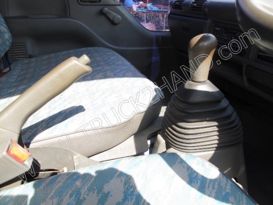 รถบรรทุก 6 ล้อ ยี่ห้อ ISUZU รุ่น NKR 130 แรงม้า รถใช้น้อย ไมล์ 86,870 กิโล รถบรรทุก 6 ล้อ ยี่ห้อ ISUZU รุ่น NKR 130 แรงม้า รถใช้น้อย ไมล์ 86,870 กิโล