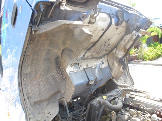 รถบรรทุก 6 ล้อ ยี่ห้อ ISUZU รุ่น NKR 130 แรงม้า รถใช้น้อย ไมล์ 86,870 กิโล รถบรรทุก 6 ล้อ ยี่ห้อ ISUZU รุ่น NKR 130 แรงม้า รถใช้น้อย ไมล์ 86,870 กิโล