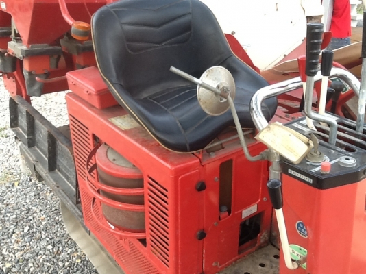 รถเกี่ยวข้าวKUBOTA NX1100