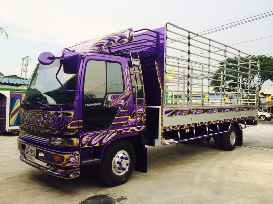 มาอีกแล้วครับ6ล้อ ประกอบ6เมตร เครื่อง195HP ครับ มาอีกแล้วครับ6ล้อ ประกอบ6เมตร เครื่อง195HP ครับ