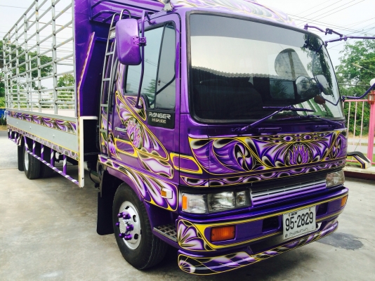 มาอีกแล้วครับ6ล้อ ประกอบ6เมตร เครื่อง195HP ครับ มาอีกแล้วครับ6ล้อ ประกอบ6เมตร เครื่อง195HP ครับ