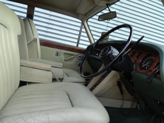 Rolls-Royce Silver Shadow