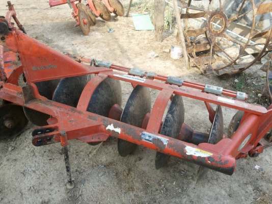 ปัญญาแทรคเตอร์มาแล้ว...จัดมาให้ครับ คูโบต้า L3408พร้อม  ใบมีด ผาน6x22ตราช้าง เล่มพร้อม จัดส่ง อ.วังทอง จ.พิษณุโลก