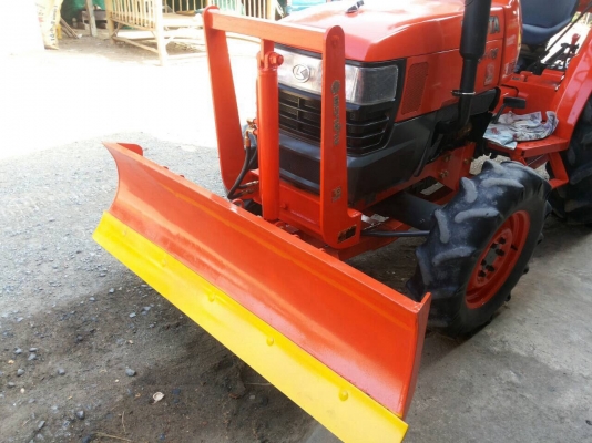 ปัญญาแทรคเตอร์มาแล้ว...จัดมาให้ครับ คูโบต้า L3408พร้อม  ใบมีด ผาน6x22ตราช้าง เล่มพร้อม จัดส่ง อ.วังทอง จ.พิษณุโลก