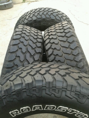 ขาย ยางMud 265/75 R16 สวยๆ ขาย ยางMud 265/75 R16 สวยๆ