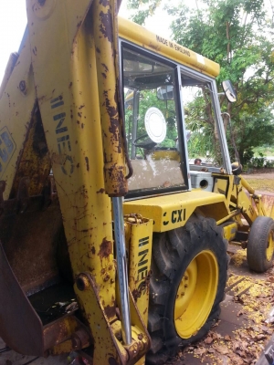 ขายรถตักตามสภาพ เครื่องดีใช้งานได้ ขายรถตักตามสภาพ เครื่องดีใช้งานได้