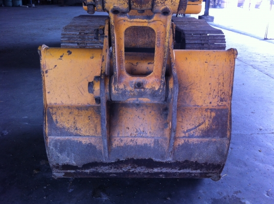 ขายรถแบคโฮ HYUNDAI ROBEX-210LC-7 รถสวยมาก 9000 กว่า ชั้วโมง อิมวอย ไฟฟ้าเต็ม สนใจโทร