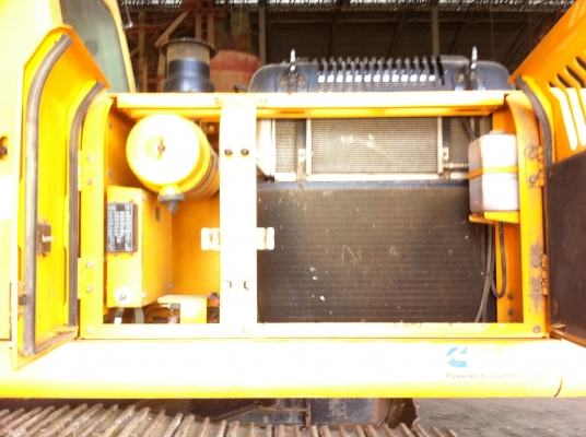 ขายรถแบคโฮ HYUNDAI ROBEX-210LC-7 รถสวยมาก 9000 กว่า ชั้วโมง อิมวอย ไฟฟ้าเต็ม สนใจโทร