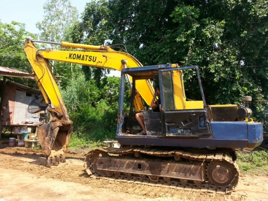 ขายKOMATSU 120-3 เครื่องดี เครื่องเดิม ปั้มเดิม พร้อมใช้งาน เอวแน่น ไม่มีเอกสาร