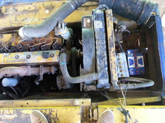 ขายKOMATSU 120-3 เครื่องดี เครื่องเดิม ปั้มเดิม พร้อมใช้งาน เอวแน่น ไม่มีเอกสาร