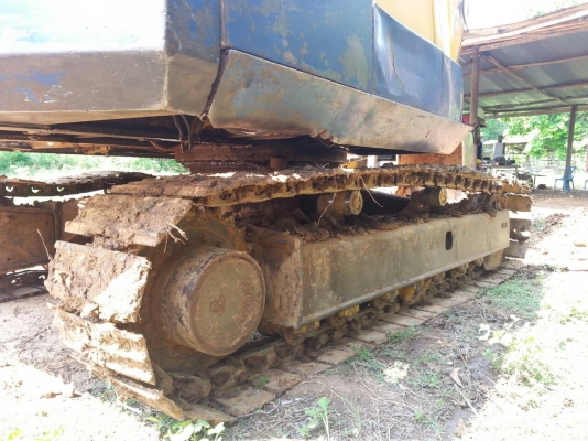 ขายKOMATSU 120-3 เครื่องดี เครื่องเดิม ปั้มเดิม พร้อมใช้งาน เอวแน่น ไม่มีเอกสาร