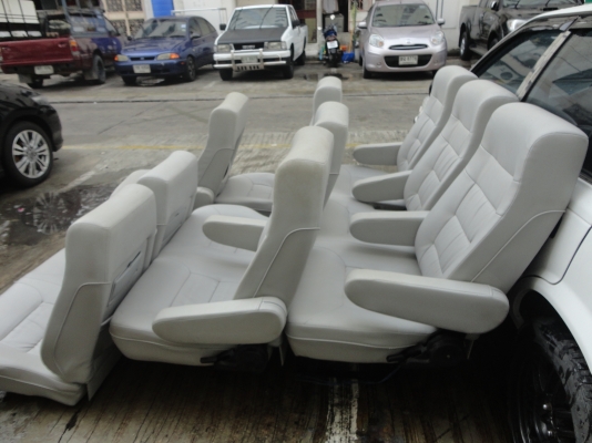 ขายแบาะรถตู้หัวปีบ 3แถว ขายแบาะรถตู้หัวปีบ 3แถว