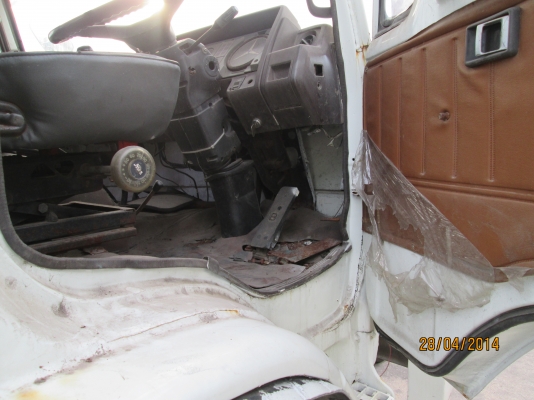 HINO-เครื่องEH700รถ6ล้อ.7.20เมตร.ตีแบบ10ล้อลงเล่มทุกอย่าง...ขายตามสภาพ.400.000บ HINO-เครื่องEH700รถ6ล้อ.7.20เมตร.ตีแบบ10ล้อลงเล่มทุกอย่าง...ขายตามสภาพ.400.000บ