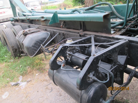 HINO-เครื่องEH700รถ6ล้อ.7.20เมตร.ตีแบบ10ล้อลงเล่มทุกอย่าง...ขายตามสภาพ.400.000บ HINO-เครื่องEH700รถ6ล้อ.7.20เมตร.ตีแบบ10ล้อลงเล่มทุกอย่าง...ขายตามสภาพ.400.000บ