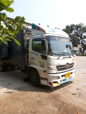 ขายรถหกล้อ Hino mega 170 แรงม้า ปี 51 ขายรถหกล้อ Hino mega 170 แรงม้า ปี 51