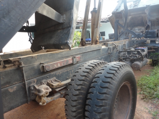 ขายรถบรรทุก 6 ล้อดั้มพ์ ISUZU ROCKY 195 นางฟ้า ห้างแท้ลดราคาเหลือ 680000 ขายรถบรรทุก 6 ล้อดั้มพ์ ISUZU ROCKY 195 นางฟ้า ห้างแท้ลดราคาเหลือ 680000