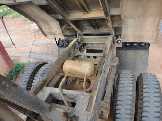 ขายรถบรรทุก 6 ล้อดั้มพ์ ISUZU ROCKY 195 นางฟ้า ห้างแท้ลดราคาเหลือ 680000 ขายรถบรรทุก 6 ล้อดั้มพ์ ISUZU ROCKY 195 นางฟ้า ห้างแท้ลดราคาเหลือ 680000