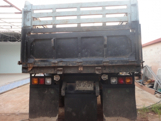 ขายรถบรรทุก 6 ล้อดั้มพ์ ISUZU ROCKY 195 นางฟ้า ห้างแท้ลดราคาเหลือ 680000 ขายรถบรรทุก 6 ล้อดั้มพ์ ISUZU ROCKY 195 นางฟ้า ห้างแท้ลดราคาเหลือ 680000