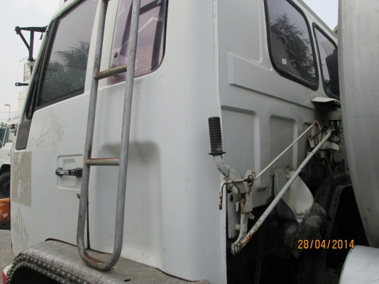 -ISUZU-10ล้อ..เพลาเดียวเครื่อง6BF.รถน้ำสภาพพร้อมใช้..ทะเบียน.ม79.ราคา490.000บ