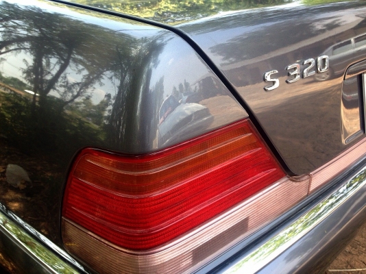 **450,000 บ.ต่อรอง**ขาย รถเก๋งสวยๆ MERCEDES BENZ S-CLASS S320 ปี40 เครื่องเดิมมเกียร์เดิม ติดLPG ถังโดนัท(ลงเล่ม) เครื่องแรง แน่นๆ ไม่มีเยิ้ม ช่วงล่างหนึบ หน้า-หลังเดิมๆ ภายในเก๋งโอ่อ่า สวยหรูหรา FULL OPTION ล้อแม็กสวย ยางสวยเต็ม เช็คศูนย์ตลอด สีสันเงาวาว