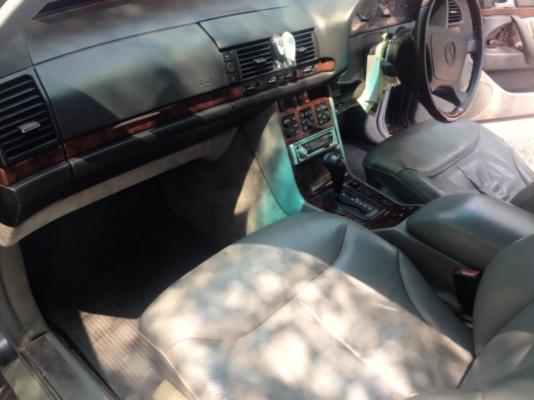 **450,000 บ.ต่อรอง**ขาย รถเก๋งสวยๆ MERCEDES BENZ S-CLASS S320 ปี40 เครื่องเดิมมเกียร์เดิม ติดLPG ถังโดนัท(ลงเล่ม) เครื่องแรง แน่นๆ ไม่มีเยิ้ม ช่วงล่างหนึบ หน้า-หลังเดิมๆ ภายในเก๋งโอ่อ่า สวยหรูหรา FULL OPTION ล้อแม็กสวย ยางสวยเต็ม เช็คศูนย์ตลอด สีสันเงาวาว