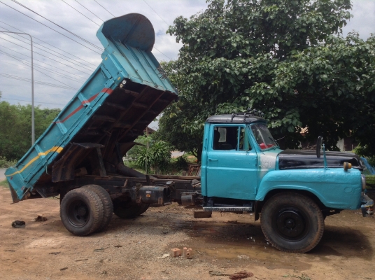 ขาย 6 ล้อหัวยาวดั้มสภาพพร้อมใช้งาน ไม่มีทะเบียน คัสซีสวยจัดตลอดเส้นไม่มีบวม เครื่อง DA120 ช่วงล่างเดิม สนใจราคาต่อรองได้ครับ